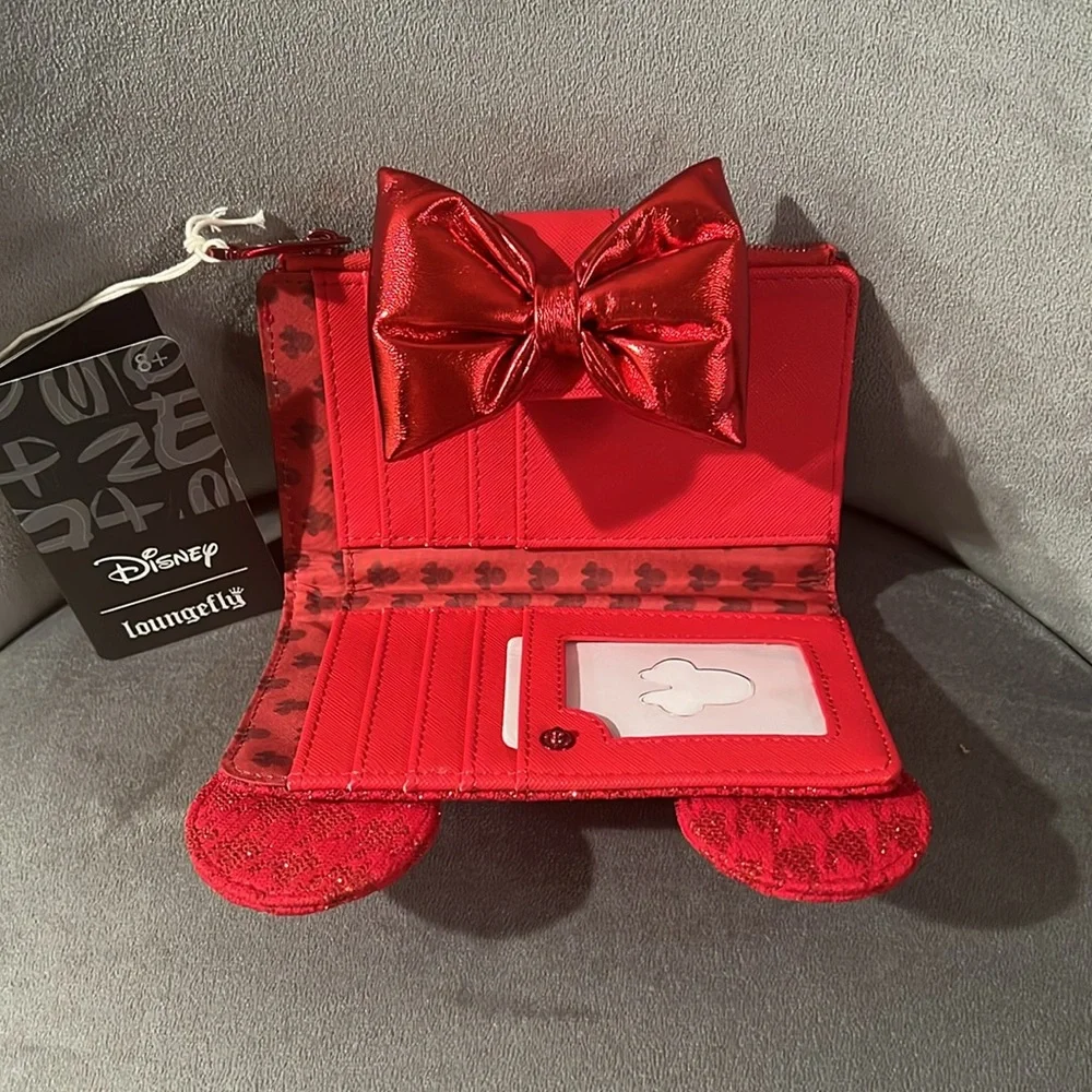 💕❣️Loungefly Disney Minnie Cute red wallet with ears❣️❤️‍🔥